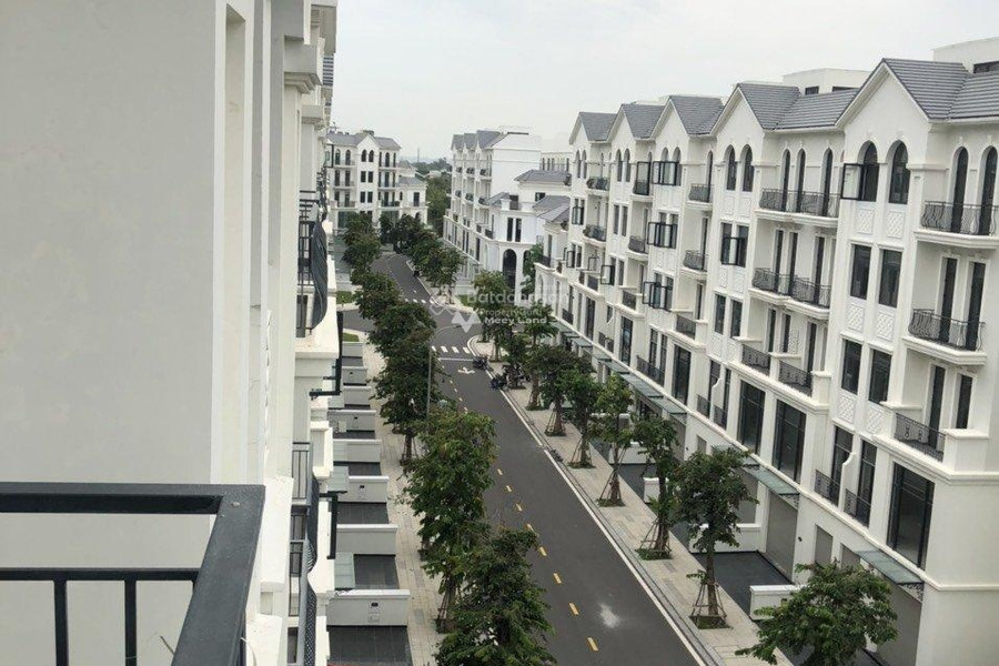 Ngay Quận 9, Hồ Chí Minh cho thuê sàn văn phòng giá thuê sang tên 10 triệu/tháng diện tích cụ thể 90m2-01
