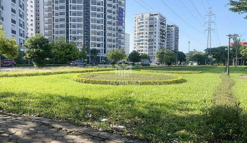 Bán chung cư Jardin, Sài Đồng - 105,71m2, 3 phòng ngủ, 2 vệ sinh - Căn góc - View vườn hoa nội khu