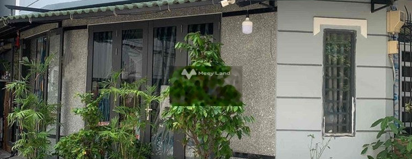 Do làm ăn thất bát bán nhà nằm tại Nguyễn Thị Xiếu, Hồ Chí Minh giá bán công khai chỉ 3.95 tỷ diện tích 40m2 khách có thiện chí liên hệ ngay-03