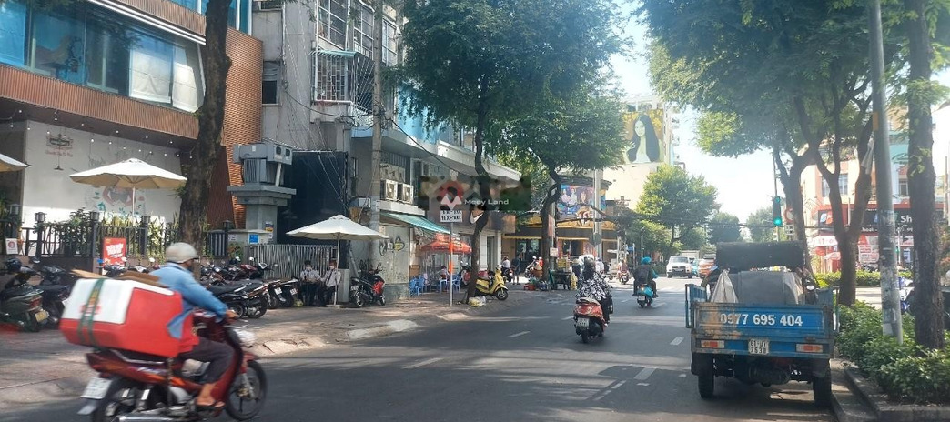 Tọa lạc ở Cao Thắng, Hồ Chí Minh cho thuê nhà giá nhỉnh 140 triệu/tháng