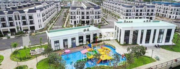 Bán nhà diện tích 75m2 ở Nguyễn Văn Tuôi, Bến Lức-03