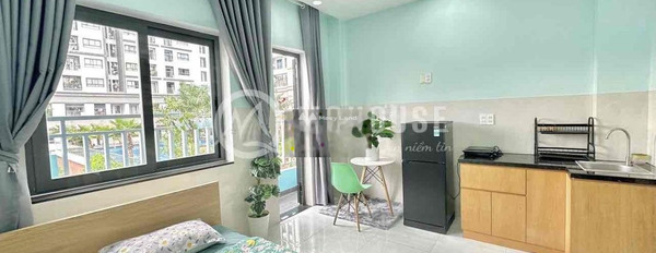 Cho thuê chung cư nằm ngay bên trong Cô Giang, Phường 2, tổng quan căn hộ này bao gồm 1 phòng ngủ, 1 WC khu vực dân cư-03