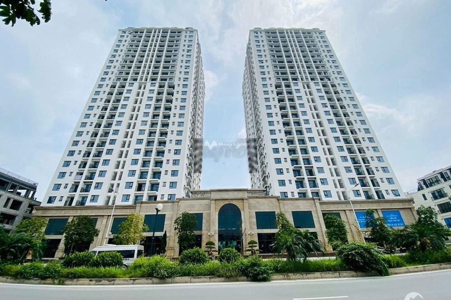Chỉ 4.96 tỷ bán căn hộ với tổng diện tích 102m2 vị trí tiện lợi Bồ Đề, Hà Nội-01