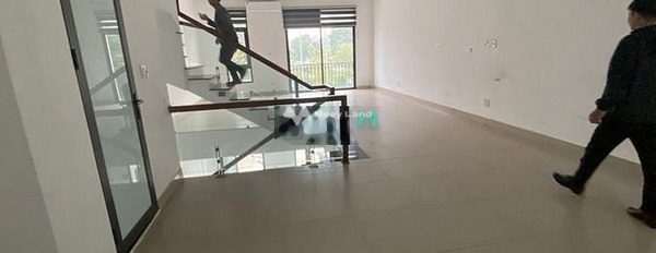 Cho thuê nhà biệt thự tại Vinhomes Green bay Mễ Trì,120m2, giá 55tr -03