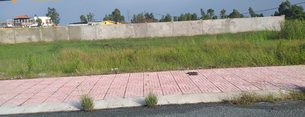Bán đất nền liền kề trường học tại thị trấn Thạnh Phú-03