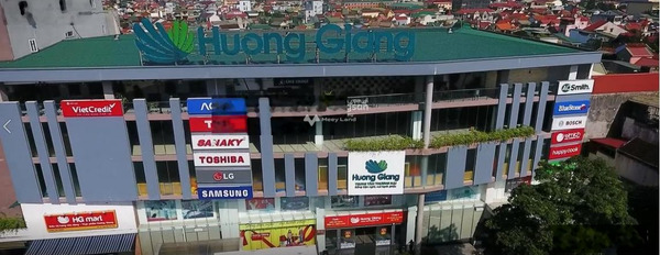 Giá thuê cực mềm 152 triệu/tháng cho thuê sàn văn phòng vị trí đặt gần Lê Mao, Nghệ An Có tổng diện tích 1900m2-03