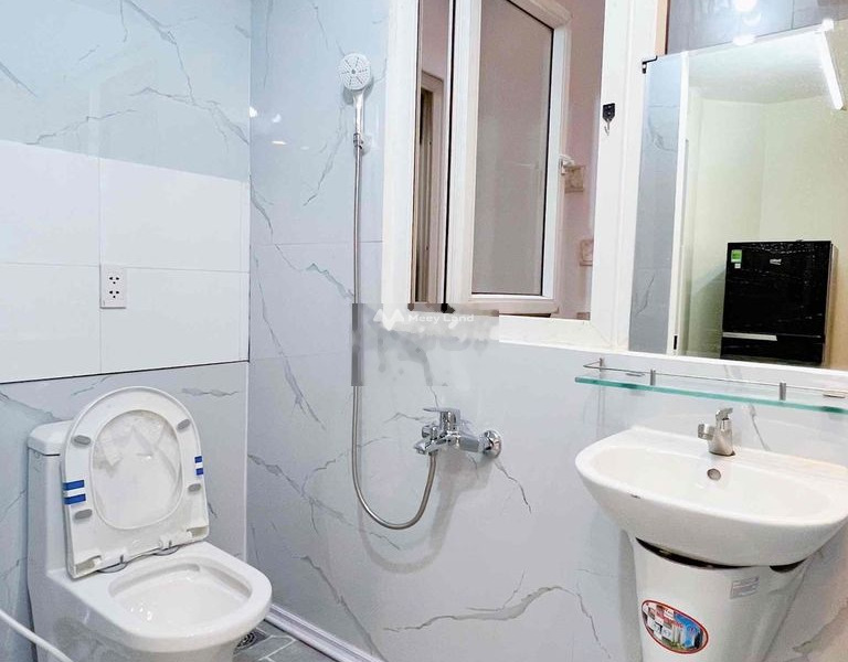 Cho thuê căn hộ mặt tiền tọa lạc gần Phường 2, Tân Bình giá thuê liền từ 4.5 triệu/tháng, trong căn hộ có tổng 1 phòng ngủ, 1 WC giá siêu rẻ-01