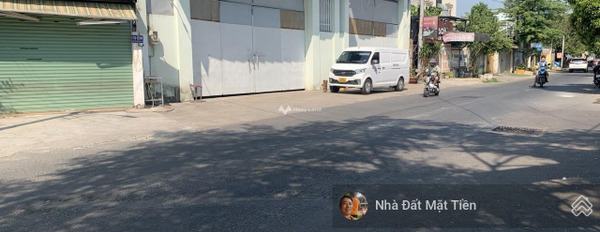 Vị trí đặt nằm trên Trung Mỹ Tây, Hồ Chí Minh cho thuê kho bãi 700m2 thuê ngay với giá cạnh tranh chỉ 35 triệu/tháng vui lòng liên hệ để xem trực tiếp-02