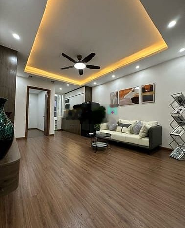 Gia đình cần bán căn hộ chung cư Duplex penthoues , diện tích:760m2 