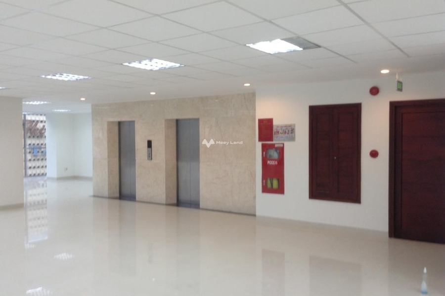 Cho thuê sàn văn phòng mặt tiền nằm ở Lê Thành Phương, Nha Trang diện tích là 340m2-01