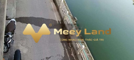 Ở tại Long Biên 1, Long Biên, bán nhà, giá bất ngờ từ 2.6 tỷ có diện tích chính 30m2 vui lòng liên hệ để xem trực tiếp-03