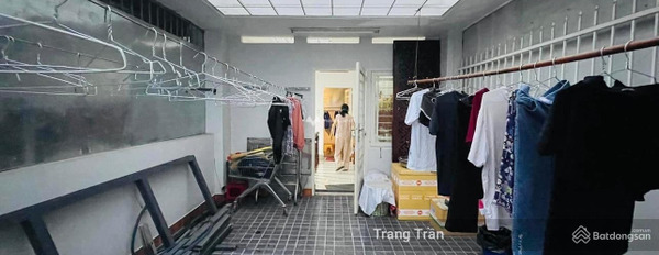 Tổng quan nhìn tổng quan có 3 phòng ngủ, bán nhà ở diện tích chuẩn 50m2 bán ngay với giá cực rẻ 2.59 tỷ tọa lạc trên Phường 8, Hồ Chí Minh-03