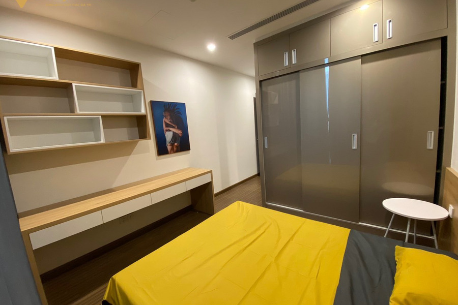 Cho thuê căn hộ chung cư Starcity 23 Lê Văn Lương, 3 phòng ngủ, full đủ đồ cực đẹp-01