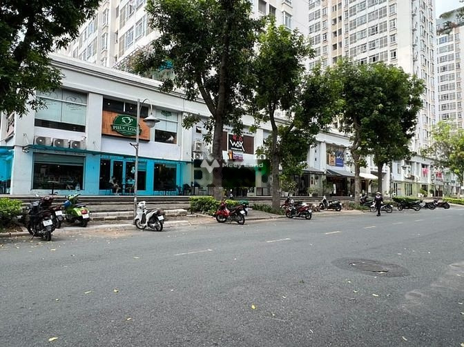 Bán shophouse mặt tiền tọa lạc ngay Tân Phong, Quận 7 dọn vào ở ngay-01