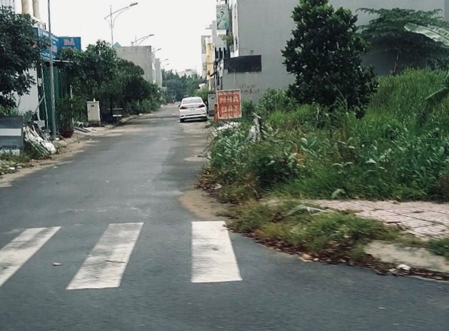 Lô đất 120m2 ngay mặt tiền đường Lương Văn Nho, Thị trấn Cần Thạnh giá cắt lỗ chỉ còn 1,6 tỷ