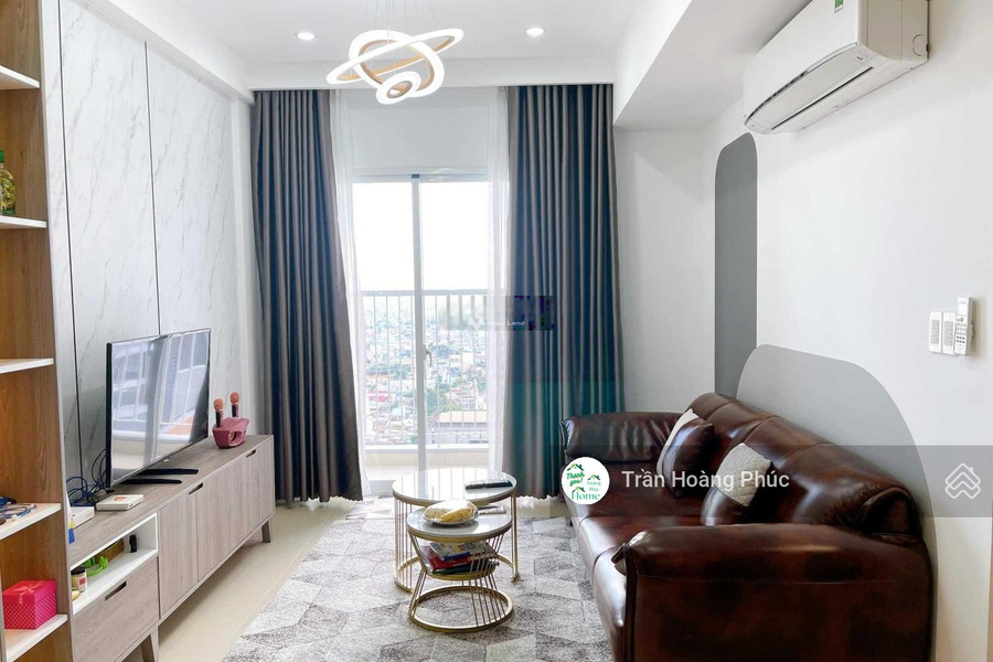 Tổng quan trong căn hộ có 2 phòng ngủ, cho thuê căn hộ mặt tiền tọa lạc trên Phường 15, Tân Bình, 2 WC giá ưu đãi-01
