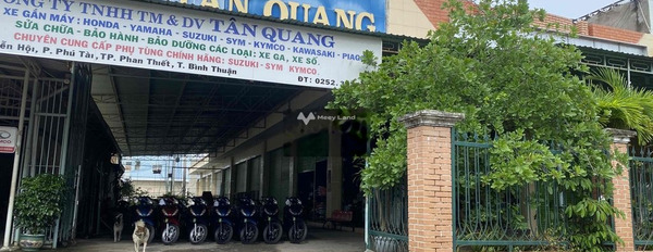 Thuê ngay với giá khoảng 30 triệu/tháng cho thuê mặt bằng có diện tích gồm 373m2 vị trí đặt tọa lạc ngay tại Nguyễn Hội, Bình Thuận giá có thể fix-02