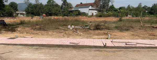 Bán đất 390 triệu Nguyễn Công Phương, Trần Phú có diện tích là 300m2, với đường thông 5 m-02