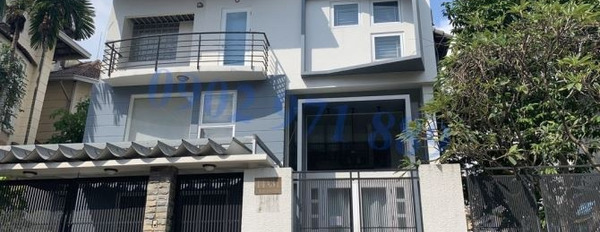 Khoảng giá 40 triệu/tháng, cho thuê biệt thự dt quy đổi 379 m2 tọa lạc trên Bình An, Hồ Chí Minh, trong nhà nhìn chung có tổng 5 PN, với lộ đi ngang 1...-02