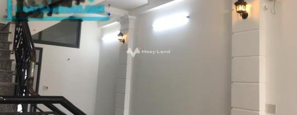 Diện tích 60m2 bán nhà ở vị trí mặt tiền ngay tại Nguyễn Văn Linh, Hương Sơ hướng Đông Bắc trong căn này thì có 3 PN liên hệ ngay để được tư vấn-03