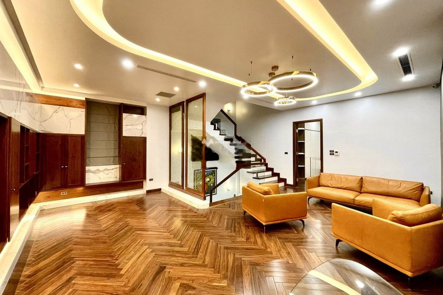 Cho thuê nhà ở diện tích 162m2 vị trí tốt đặt nằm ngay Hồng Bàng, Hải Phòng-01