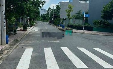 Bán gấp lô đất p.Tân Thới Nhất Quận12 giá chỉ 2,7tỉ/90m2,sổ hồng riêng -02