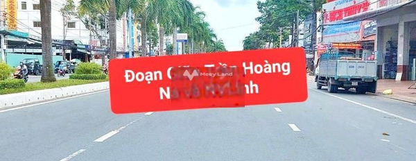 Giá 12.5 tỷ bán nhà có diện tích 103m2 vị trí tốt đặt nằm ngay Ninh Kiều, Cần Thơ cảm ơn bạn đã đọc tin.-02