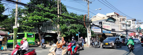 Ở Khuông Việt, Hồ Chí Minh, bán nhà, bán ngay với giá tốt chỉ 19.5 tỷ diện tích chuẩn 161m2 liên hệ ngay để được tư vấn-03