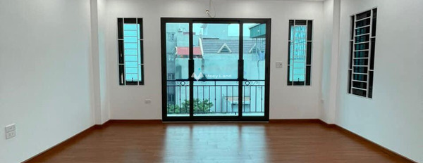 Vị trí đặt ở tại Xuân Đỉnh, Hà Nội bán nhà bán ngay với giá thực tế từ 4.35 tỷ tổng quan bên trong nhà gồm 3 PN 4 WC-02