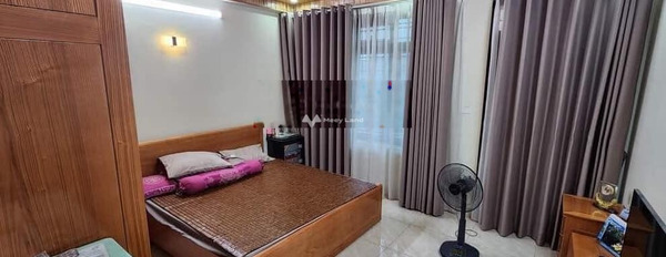 Căn nhà gồm có 6 phòng ngủ, bán nhà ở có diện tích rộng 60m2 bán ngay với giá thương lượng 6 tỷ vị trí hấp dẫn ngay tại Minh Khai, Bắc Từ Liêm-02