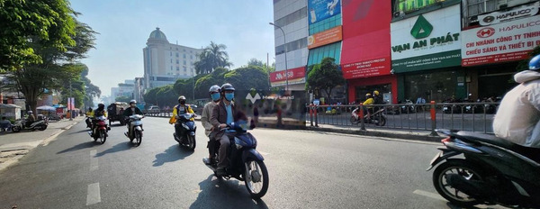 Bận kinh doanh cần, cho thuê sàn văn phòng tọa lạc ngay Phan Đăng Lưu, Bình Thạnh thuê ngay với giá từ 95 triệu/tháng với diện tích chuẩn 234m2-03