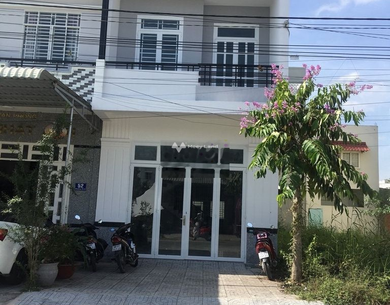 Có diện tích gồm 95m2 bán nhà mặt tiền tọa lạc tại Lê Minh Xuân, Hồ Chí Minh tổng quan căn này gồm 3 phòng ngủ 2 WC ở lâu dài-01