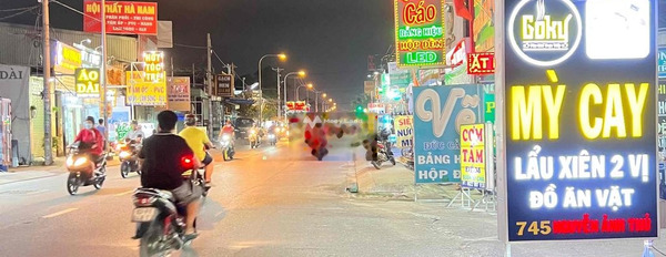 Việc khẩn cấp cho thuê mặt bằng diện tích tổng 2000m2 giá thuê chốt nhanh 60 triệu/tháng tiện ích đầy đủ-03