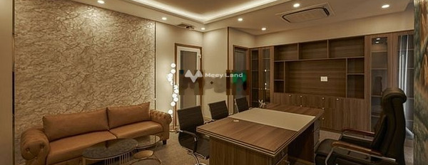 Mặt tiền nằm tại Quận 2, Hồ Chí Minh 100 triệu/tháng cho thuê shophouse diện tích 450m2 giá hợp lý-03