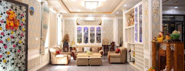Tọa lạc ngay Phường 15, Tân Bình, bán biệt thự, bán ngay với giá cực sốc chỉ 50 tỷ Diện tích nền 360m2, trong nhà bao gồm có 6 phòng ngủ nhà bao mới-03