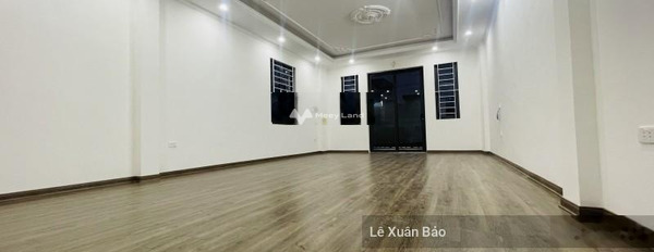 Bán nhà có diện tích gồm 66m2 vị trí đặt nằm ngay Thịnh Liệt, Hà Nội bán ngay với giá thương lượng chỉ 13.85 tỷ nhà bao gồm 4 phòng ngủ, 5 WC-02