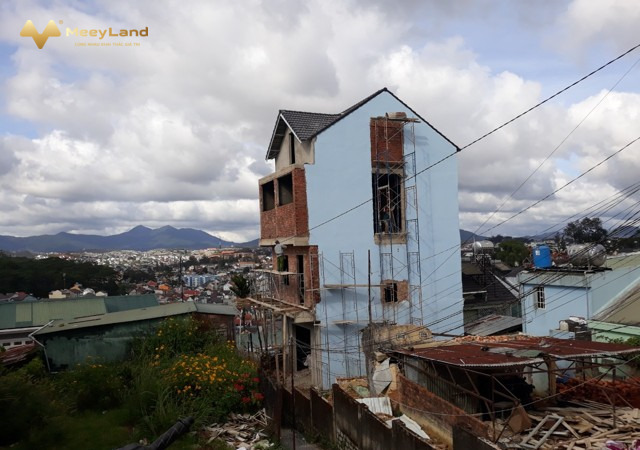 Bán ngay lô đất giá siêu rẻ đường Lê Hồng Phong, Đà Lạt