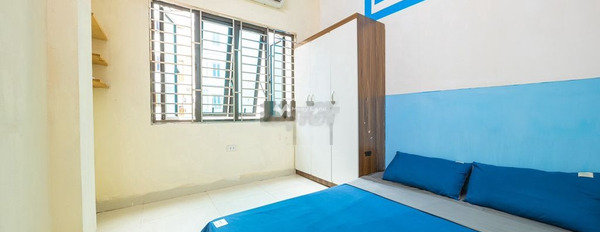 Căn hộ 1 phòng ngủ, cho thuê căn hộ mặt tiền tọa lạc ngay tại Chiến Thắng, Văn Quán, căn hộ này gồm 1 PN, 1 WC có chỗ để xe-03