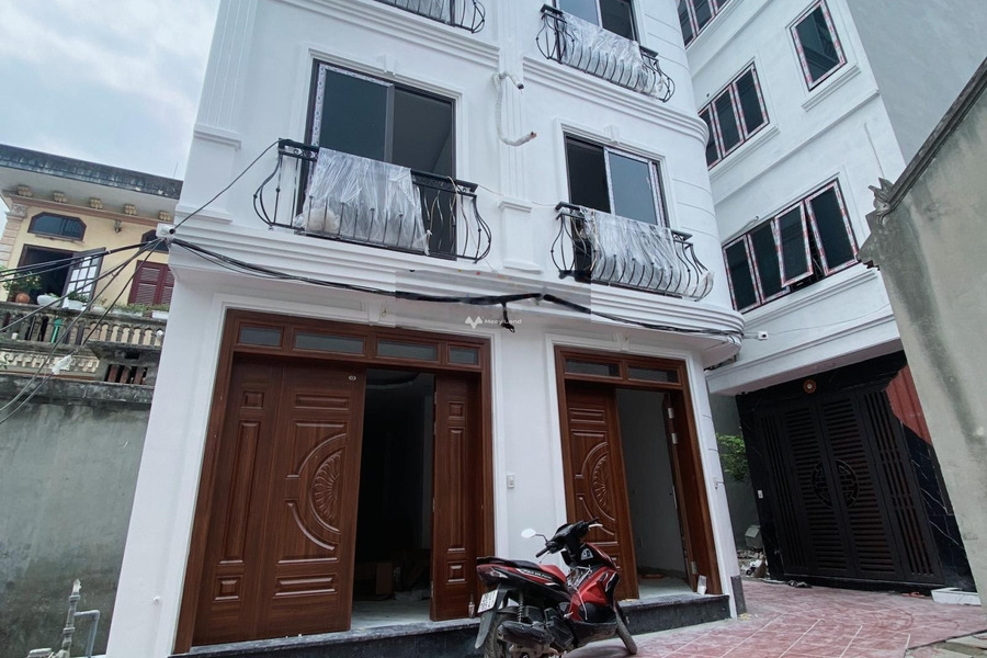 Ngôi nhà này gồm 4 phòng ngủ bán nhà diện tích 32m2 vị trí thuận lợi ở Vân Canh, Hà Nội-01