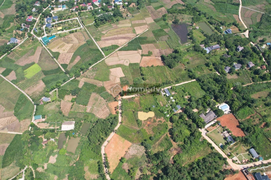 Bán đất mặt tiền nằm ngay tại Lương Sơn, Hòa Bình. Diện tích 5743m2-01