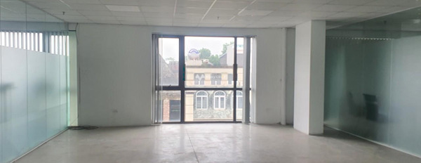 Cần cho thuê sàn văn phòng giá 12 triệu/tháng, diện tích 100m2 vị trí đặt tại trung tâm Mê Linh, Khai Quang-02