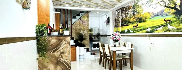Ở Quang Trung, Gò Vấp, bán nhà, bán ngay với giá hữu nghị từ 4.35 tỷ diện tích rộng 30m2, trong nhà này thì có 5 phòng ngủ liên hệ chính chủ-02