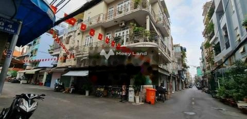 Bán nhà diện tích chuẩn 129m2 vị trí đẹp ngay trên Nguyễn Trãi, Quận 1 bán ngay với giá khởi điểm chỉ 34 tỷ tổng quan trong ngôi nhà 4 PN, 4 WC-02
