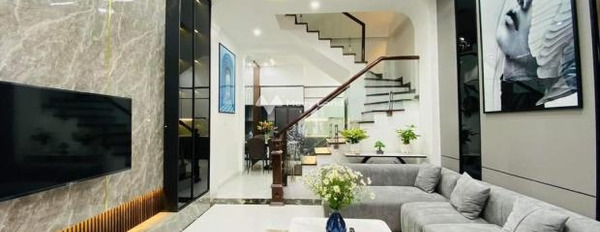 Ngôi nhà gồm 4 PN bán nhà bán ngay với giá giao động từ 3.7 tỷ có diện tích 40m2 vị trí thuận lợi ngay tại Hoàng Mai, Hà Nội-02