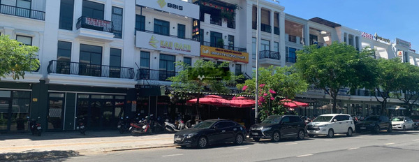 Vị trí đặt gần Hòa Minh, Đà Nẵng bán nhà bán ngay với giá khởi đầu chỉ 14.9 tỷ tổng quan nhà bao gồm 5 phòng ngủ 5 WC-03