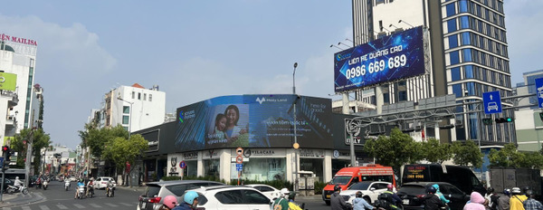 Ở tại Đường 3/2, Hồ Chí Minh, bán nhà, giá bán cơ bản từ 280 tỷ có diện tích chung là 480m2, trong căn này 8 PN khách có thiện chí liên hệ ngay.-02