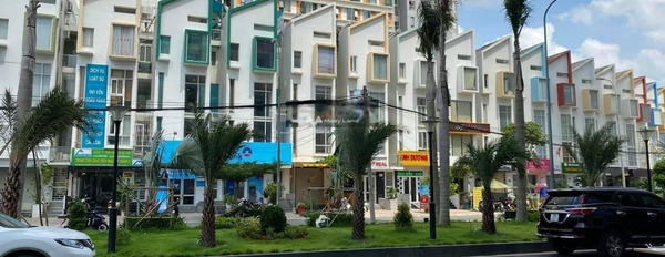 Cho thuê nhà với diện tích chuẩn 105m2 mặt tiền nằm ngay tại Nguyễn Duy Trinh, Bình Trưng Tây giá thuê đề xuất từ 30 triệu/tháng-02