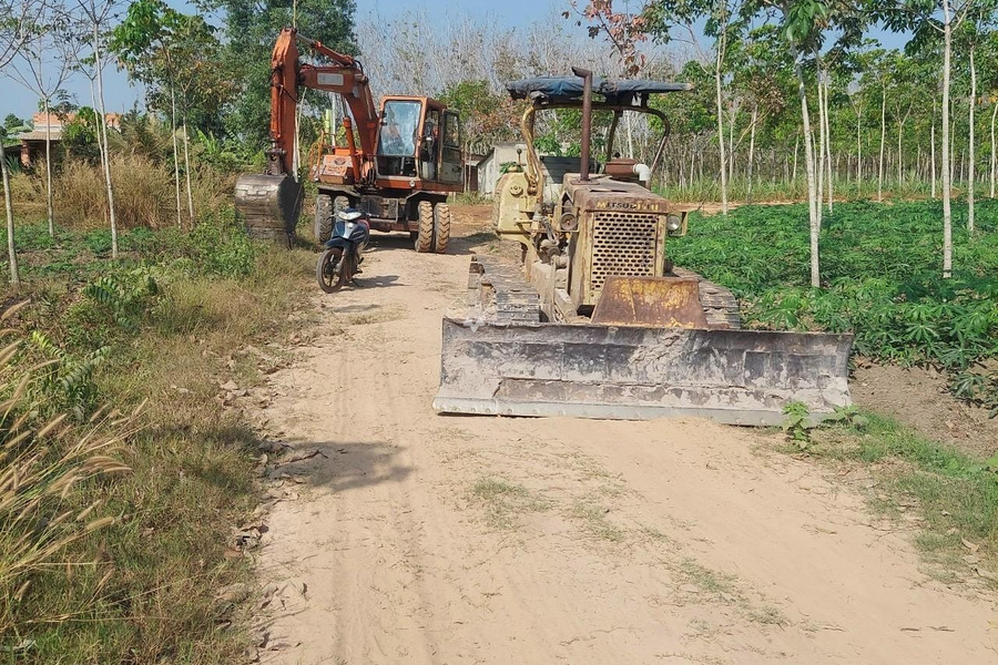 Tân Phong, Tân Biên bán đất giá bán thương mại 292 triệu, hướng Đông - Nam diện tích quy đổi 1000m2-01