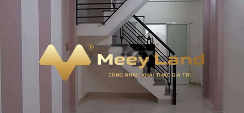 Cho thuê nhà nằm ở Xuân Diệu, Hồ Chí Minh, thuê ngay với giá giao động từ 12 triệu/tháng Diện tích nền 35m2, nhà có tất cả 4 PN-03