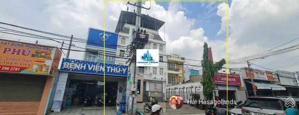 Cực hiếm - cho thuê tòa nhà mặt tiền Nguyễn Thị Tú 240m2, 1 hầm, 4 lầu + ST - thang máy -03